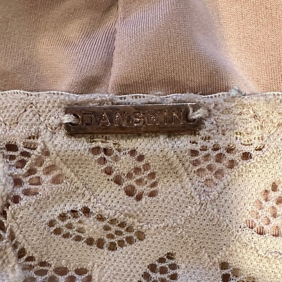 Danskin Lace Bandeau in Soft Brown - Picture 3 of 4